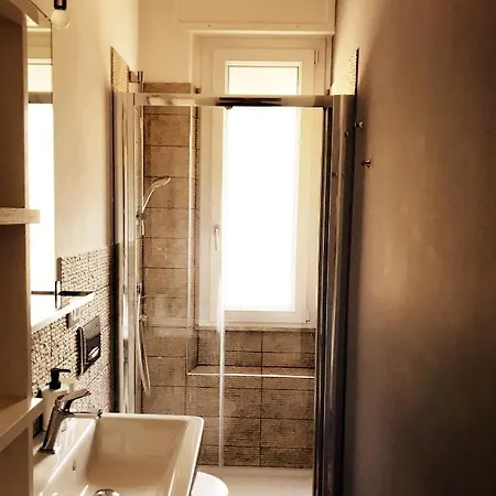Euphorbia House, Confort E Intimita In Centro. * Cagliari